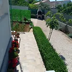 Apartment Milivoj *