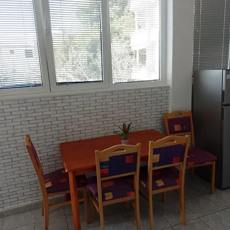 Milivoj Tribunj (Sibenik-Knin)